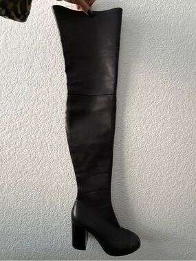Chanel Over-the-Knee Black Leather Boots with Block Heel